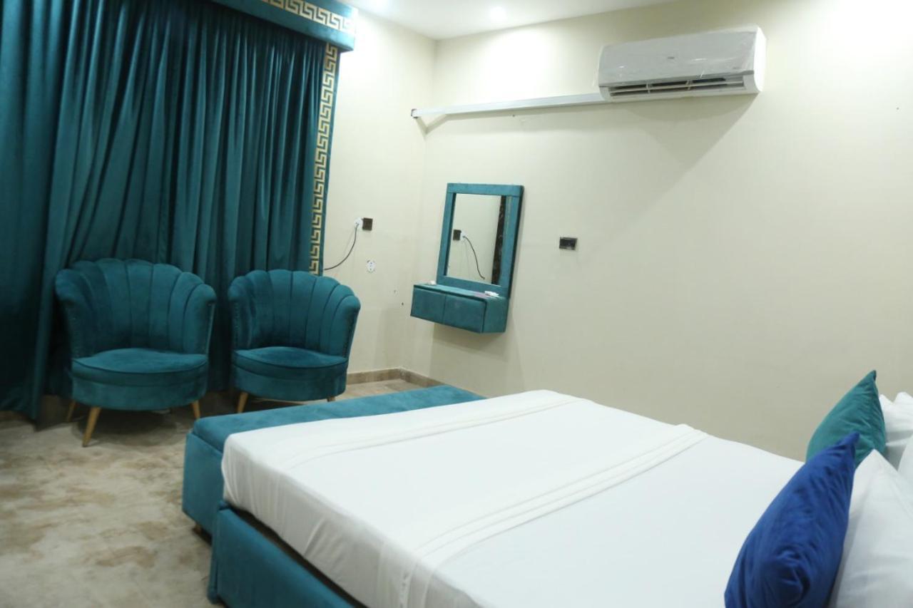 Hotel De Smart Multan Exterior foto