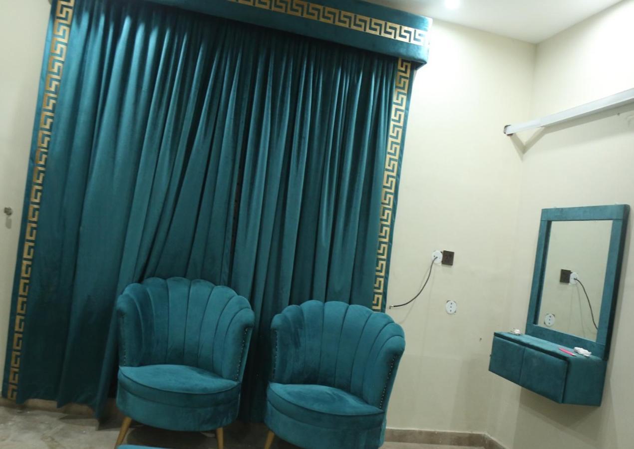 Hotel De Smart Multan Exterior foto