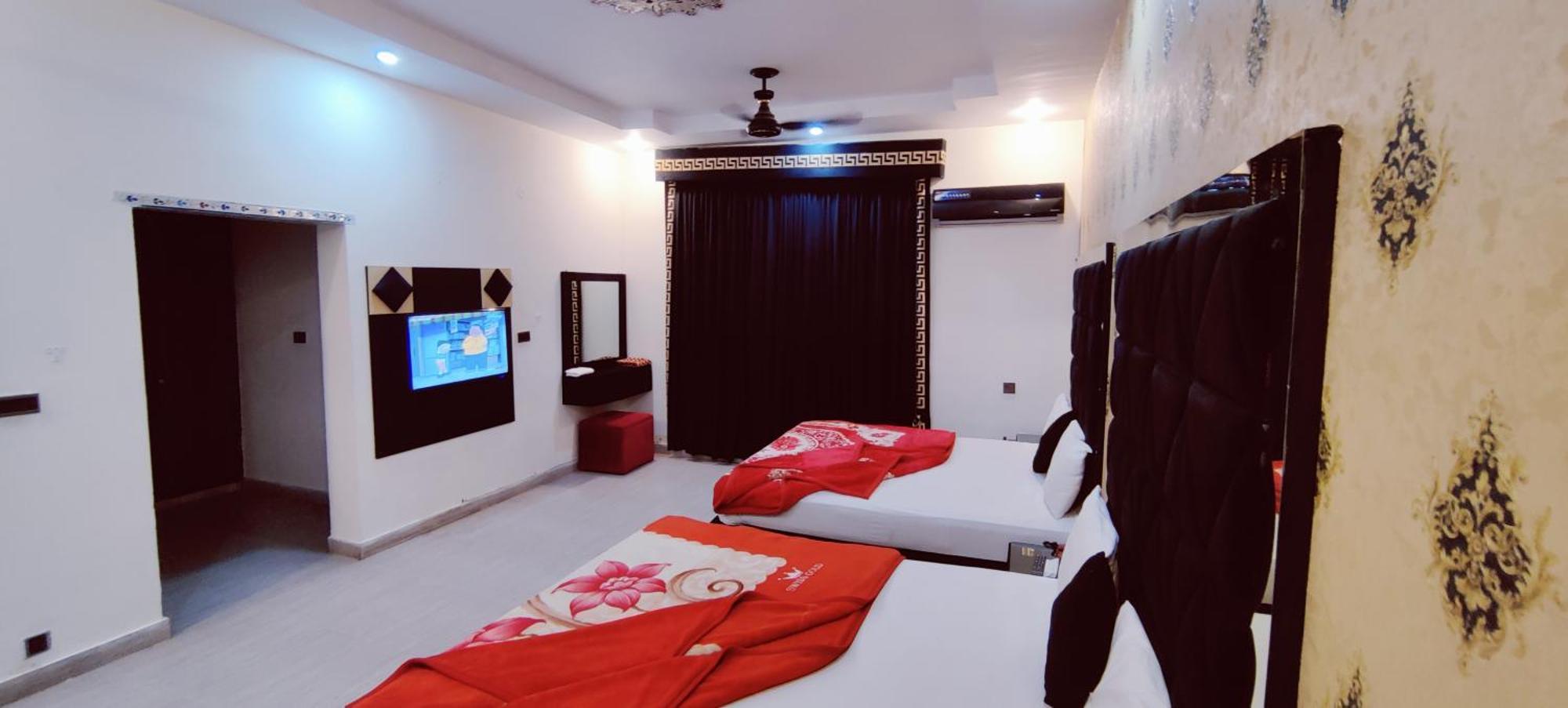 Hotel De Smart Multan Exterior foto